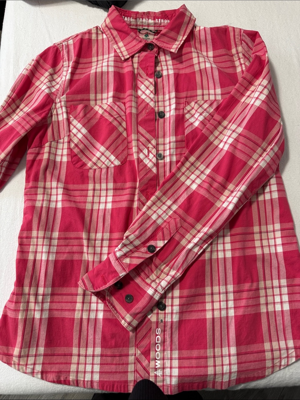 WOODS Women's Pink Plaid Button-Up Shirt